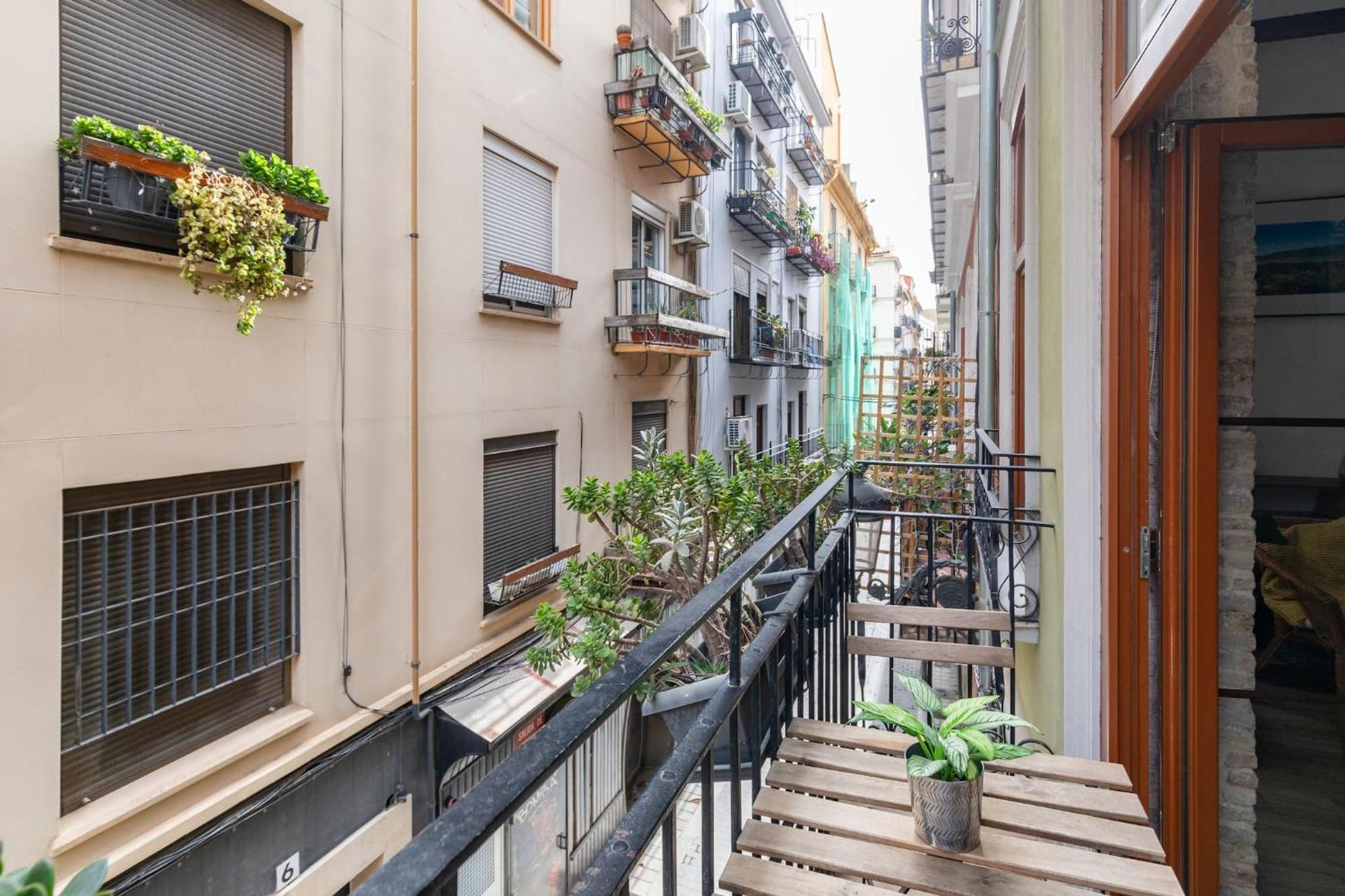 Musico Turia Gardens Apartment Valencia Exterior photo