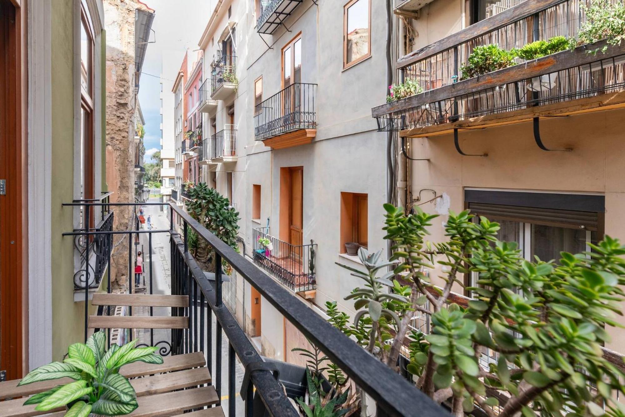 Musico Turia Gardens Apartment Valencia Exterior photo